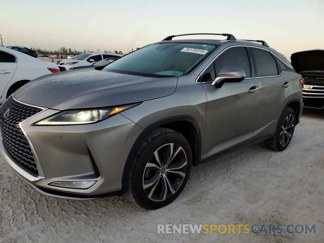 1 Photograph of a damaged car 2T2HZMAA8NC252983 LEXUS RX350 2022