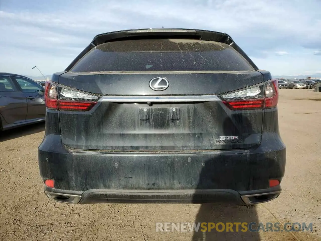 6 Photograph of a damaged car 2T2HZMDA4NC335287 LEXUS RX350 2022