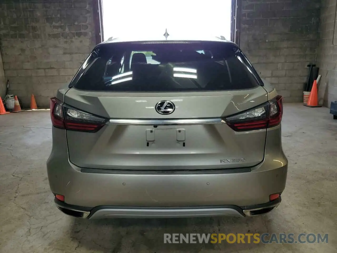 6 Photograph of a damaged car 2T2HZMDA5NC325075 LEXUS RX350 2022