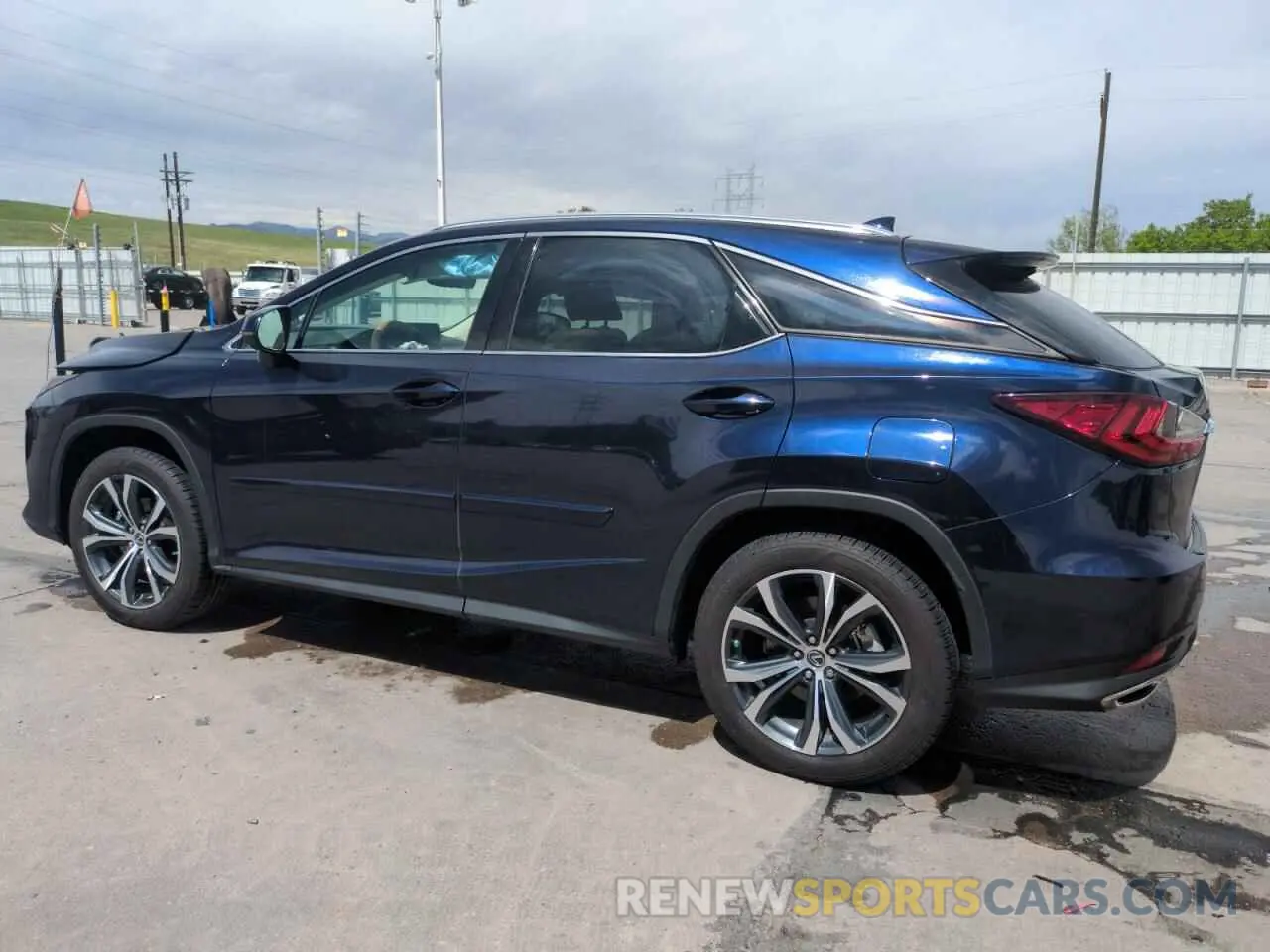 2 Photograph of a damaged car 2T2HZMDA5NC335640 LEXUS RX350 2022