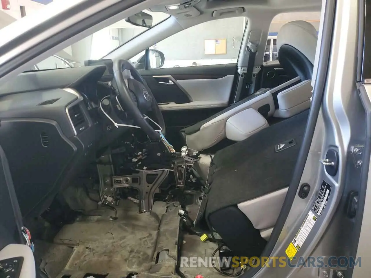 7 Photograph of a damaged car 2T2HZMDA7NC328902 LEXUS RX350 2022
