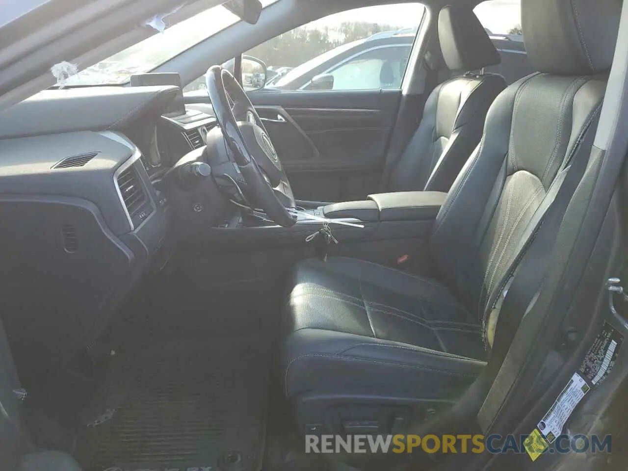 7 Photograph of a damaged car 2T2JZMDA6NC331324 LEXUS RX350 2022