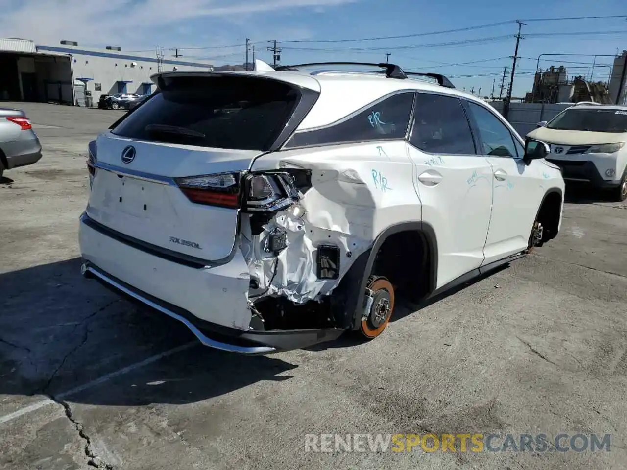 4 Photograph of a damaged car JTJHZKEA7N2024276 LEXUS RX350 2022