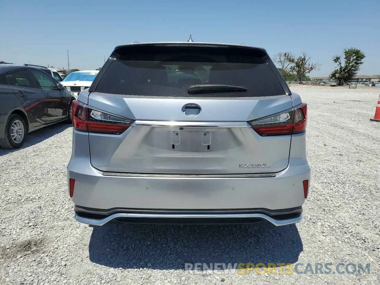 6 Photograph of a damaged car JTJHZKEA8N2023668 LEXUS RX350 2022