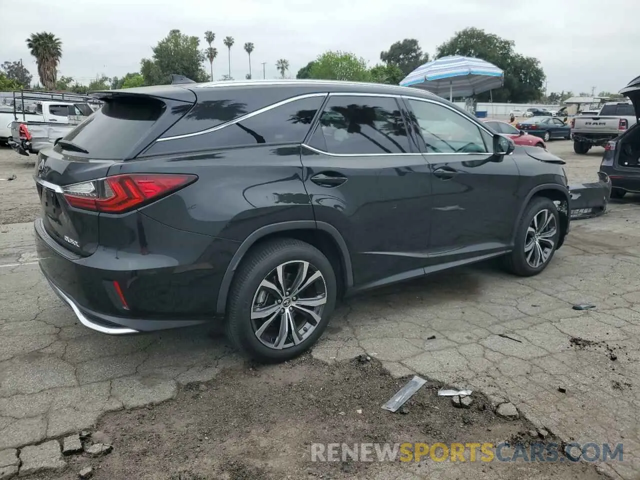 3 Photograph of a damaged car JTJHZKEAXN2024238 LEXUS RX350 2022