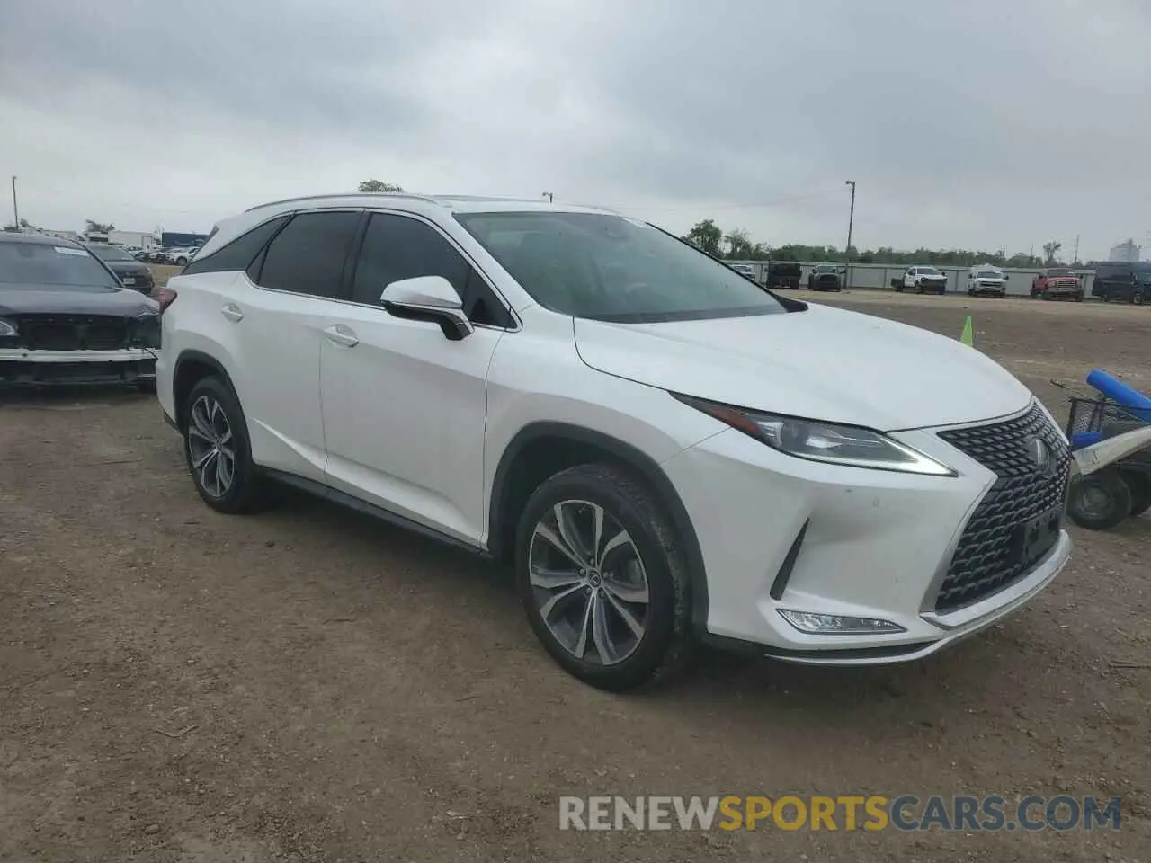 4 Photograph of a damaged car JTJHZKEAXN2024384 LEXUS RX350 2022