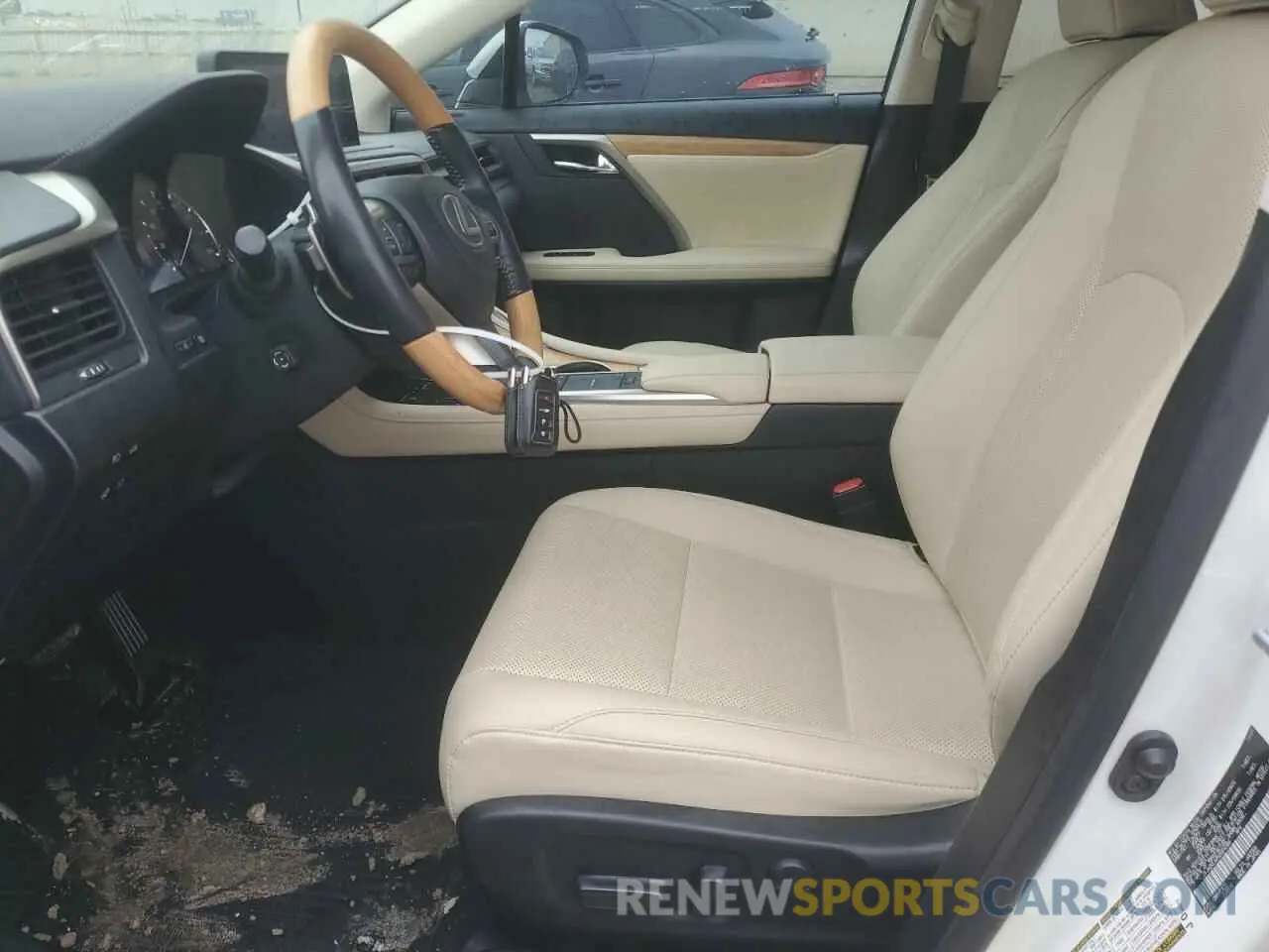 7 Photograph of a damaged car JTJHZKEAXN2024384 LEXUS RX350 2022