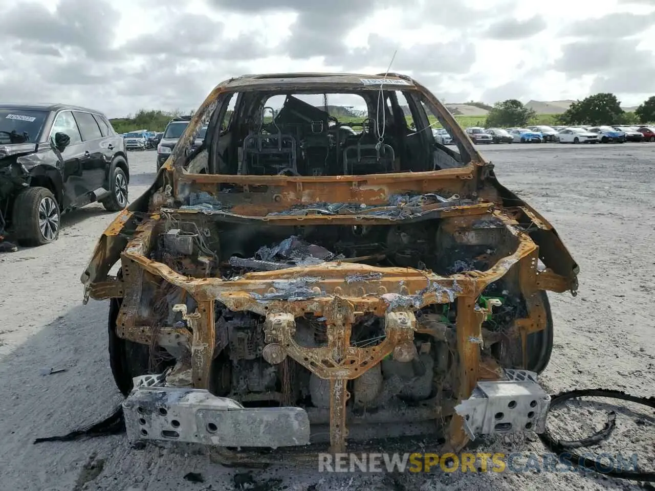 5 Photograph of a damaged car JTJHZKFA0N2035151 LEXUS RX350 2022