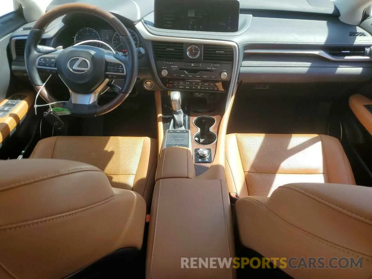 8 Photograph of a damaged car JTJHZKFA5N2035372 LEXUS RX350 2022