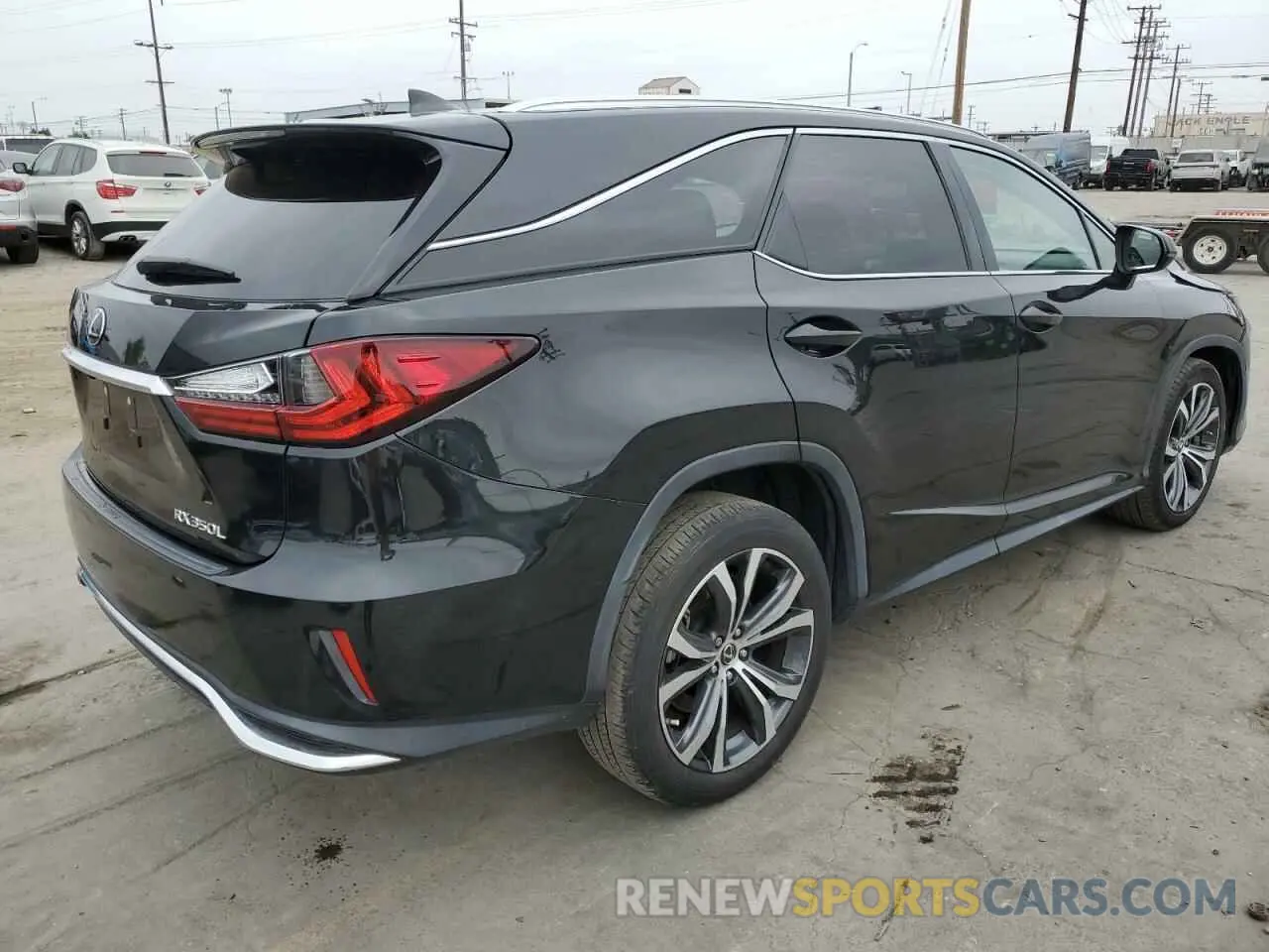 3 Photograph of a damaged car JTJHZKFA8N2038704 LEXUS RX350 2022