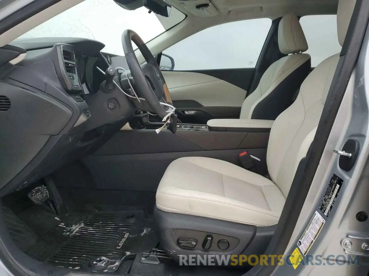 7 Photograph of a damaged car 2T2BAMBA9PC021623 LEXUS RX350 2023