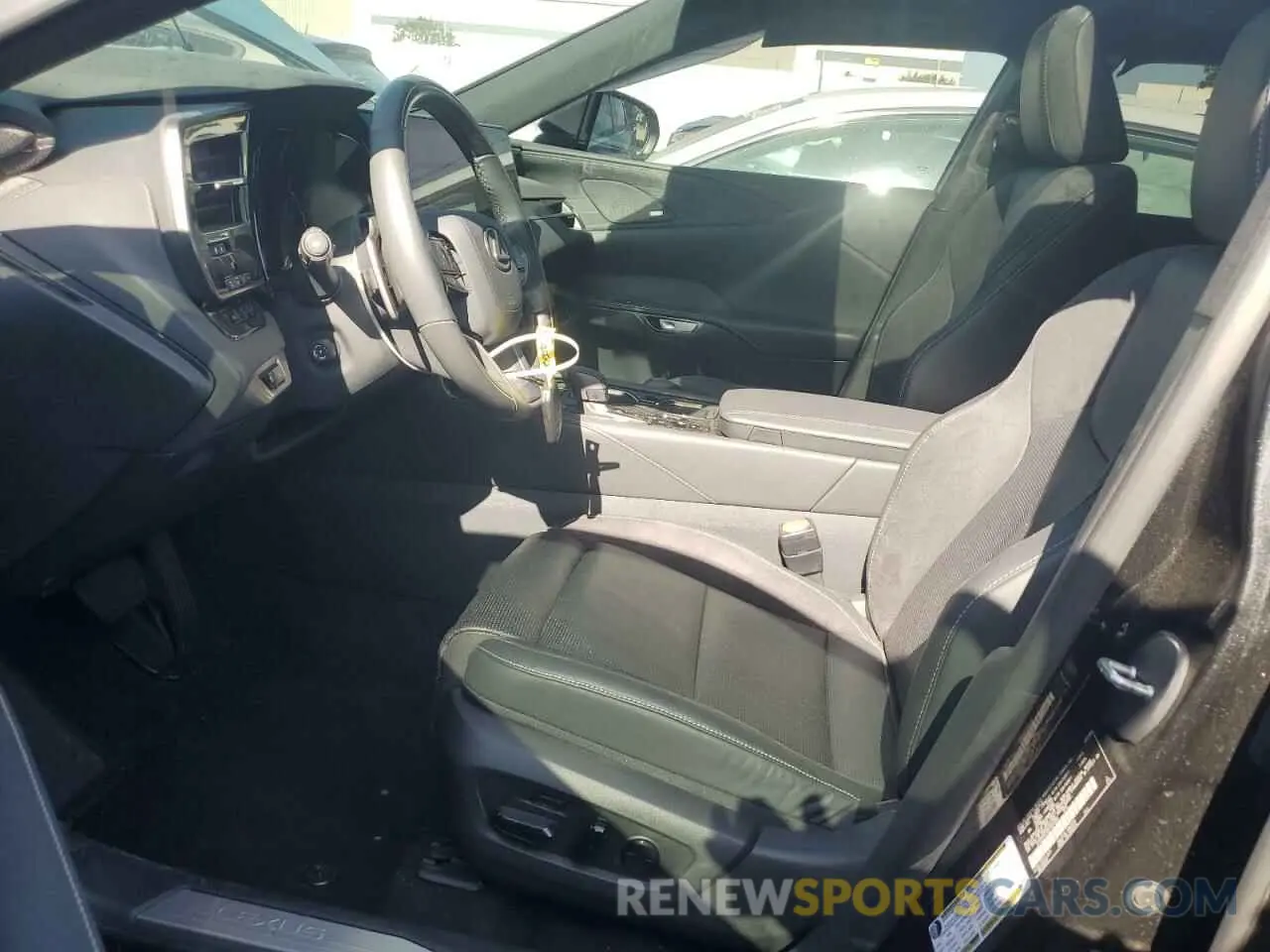 7 Photograph of a damaged car 2T2BAMCA8PC008263 LEXUS RX350 2023