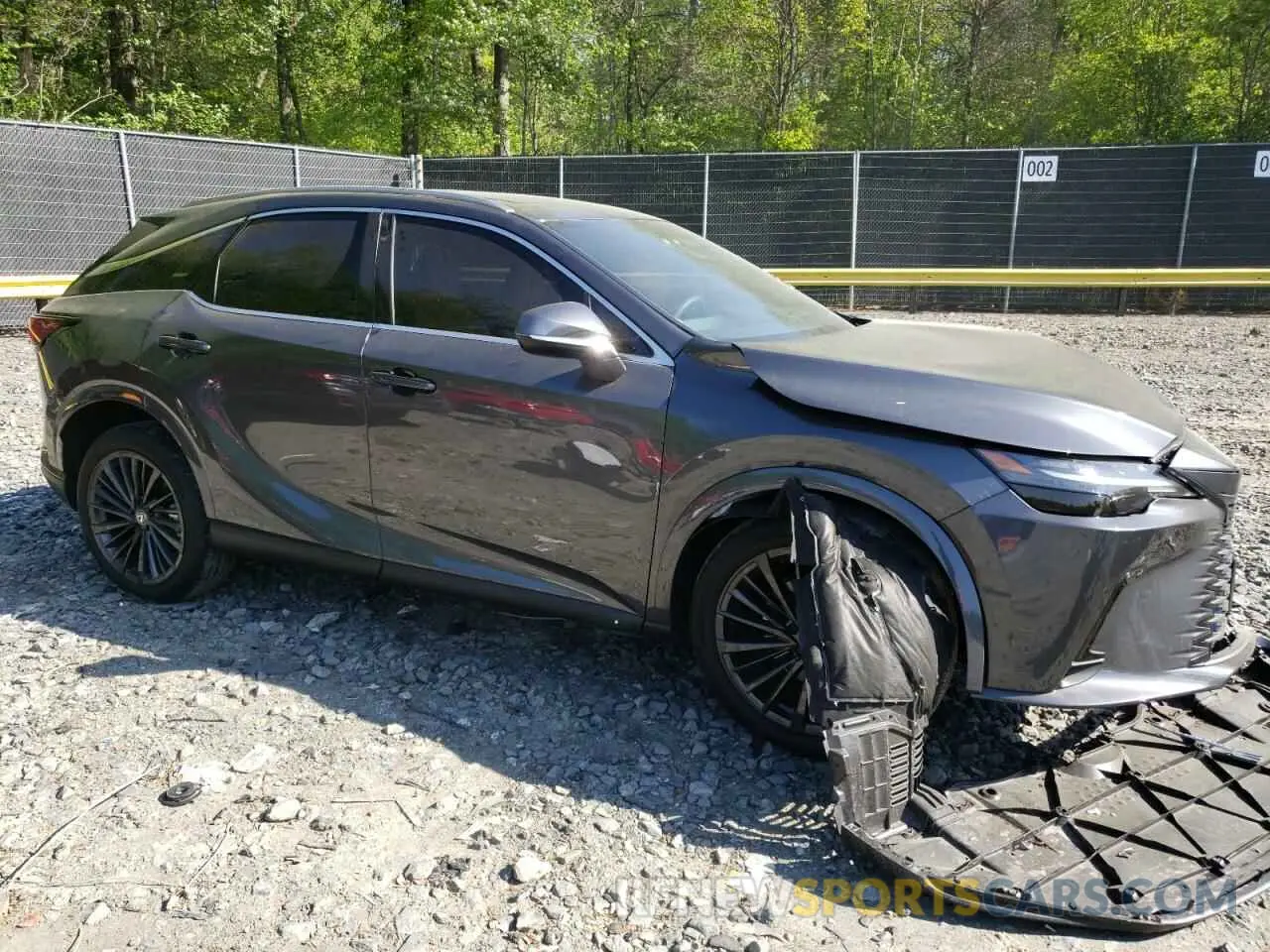 4 Photograph of a damaged car 2T2BAMCA3SC097099 LEXUS RX350 2025