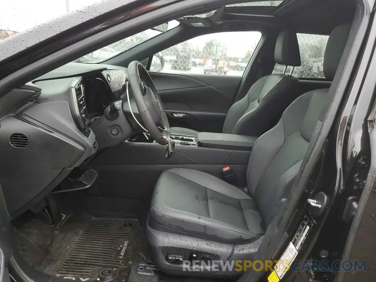 7 Photograph of a damaged car 2T2BAMCA4SC091988 LEXUS RX350 2025