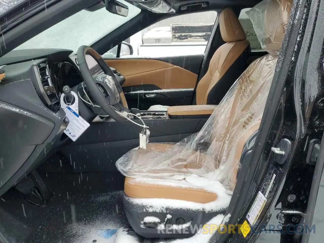 7 Photograph of a damaged car 2T2BAMCA5SC094351 LEXUS RX350 2025