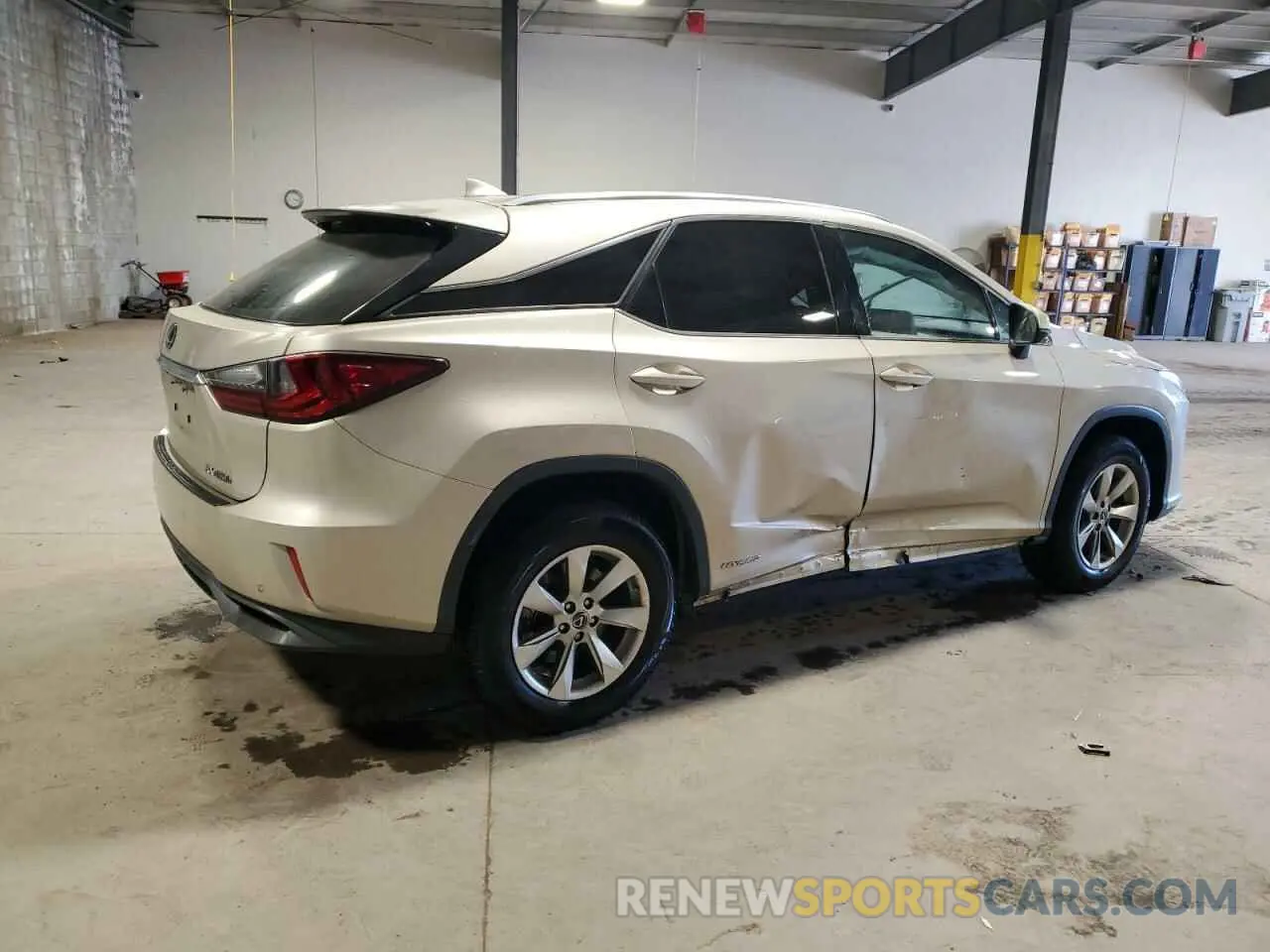 3 Photograph of a damaged car 2T2BGMCA2KC031397 LEXUS RX450 2019