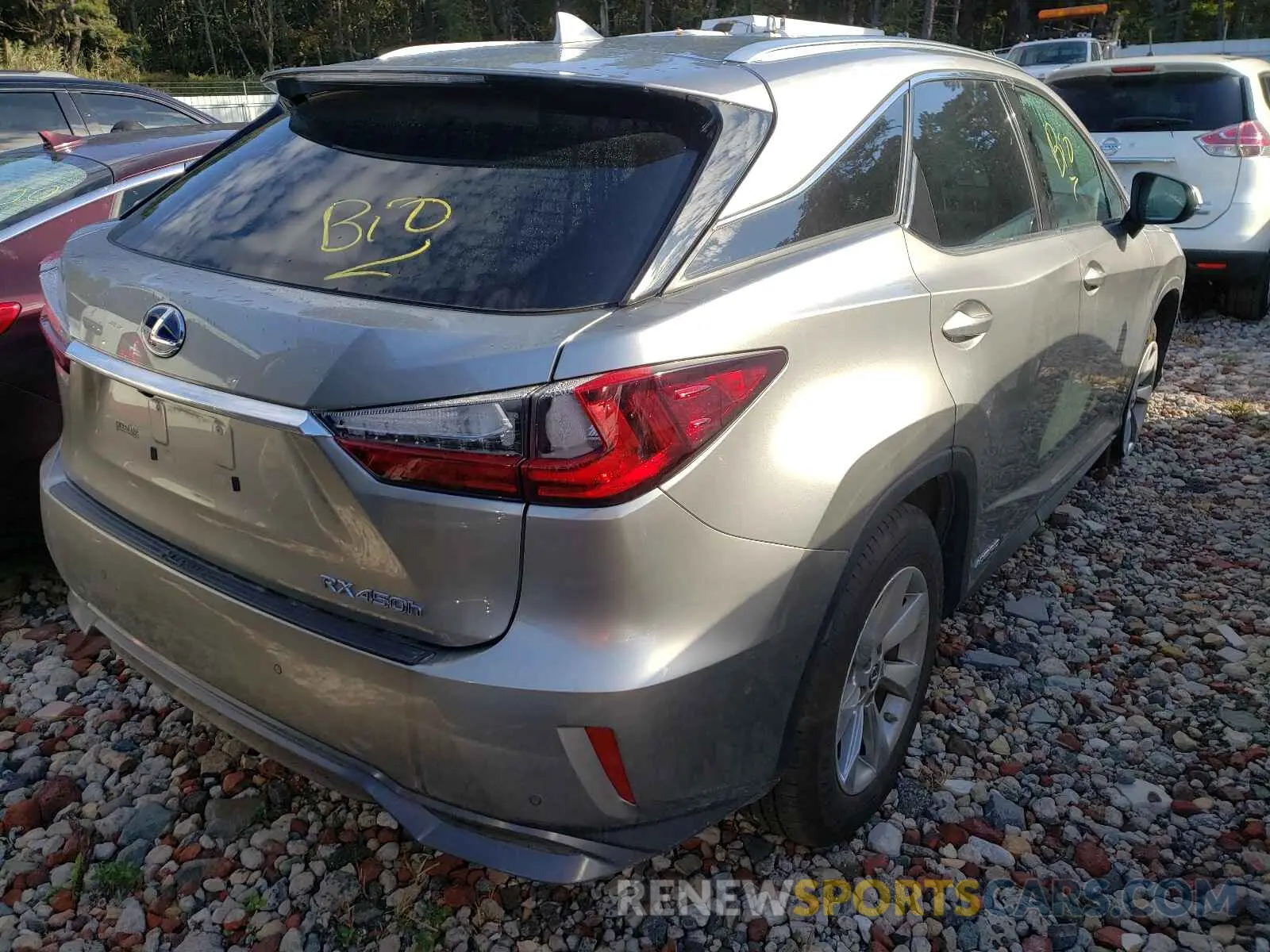 4 Photograph of a damaged car 2T2BGMCA3KC030436 LEXUS RX450 2019