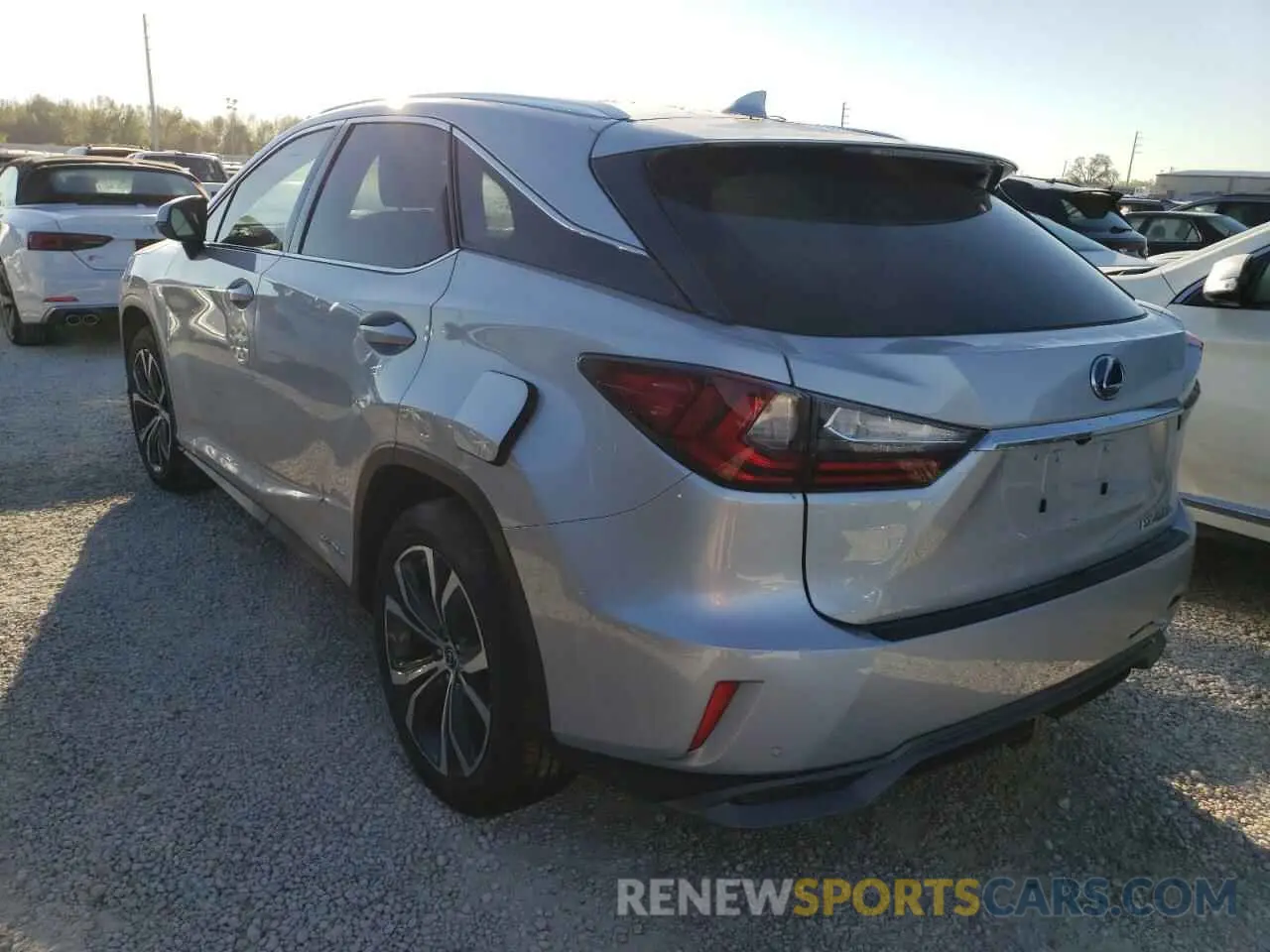 3 Photograph of a damaged car 2T2BGMCA3KC033787 LEXUS RX450 2019