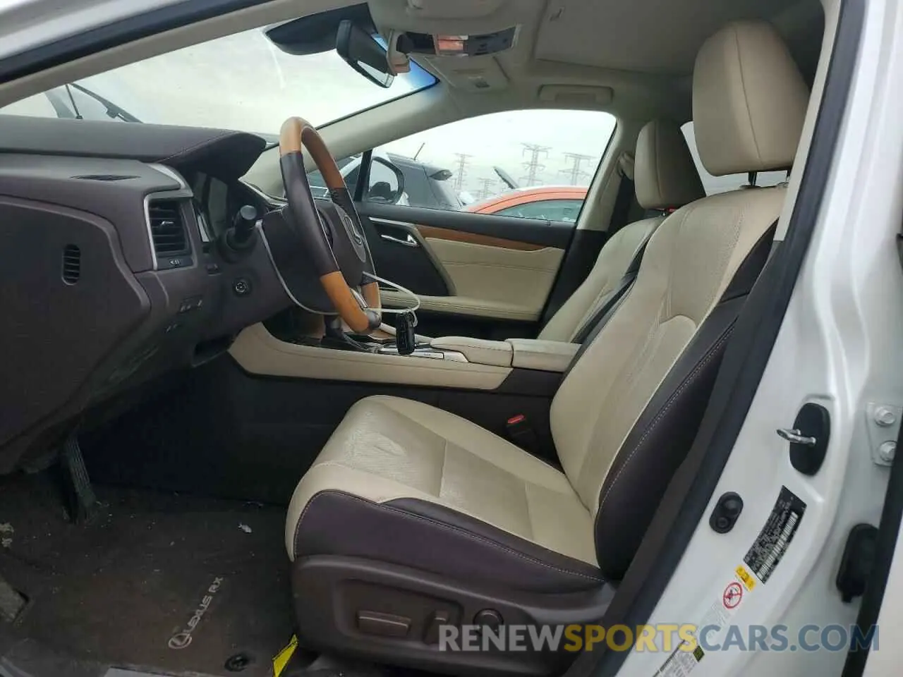 7 Photograph of a damaged car 2T2BGMCA3KC039265 LEXUS RX450 2019