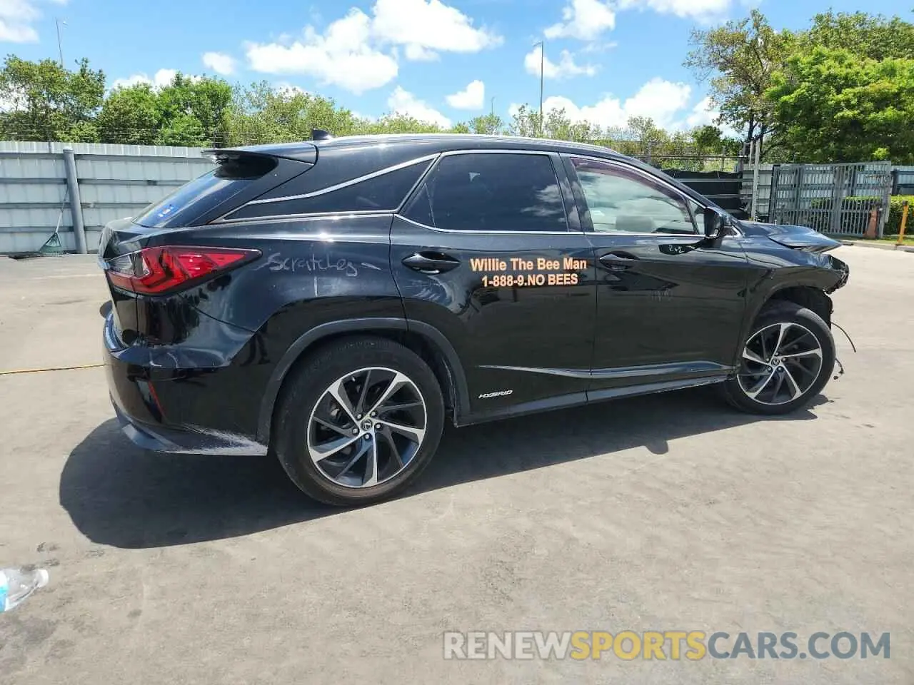 3 Photograph of a damaged car 2T2BGMCA3KC040092 LEXUS RX450 2019