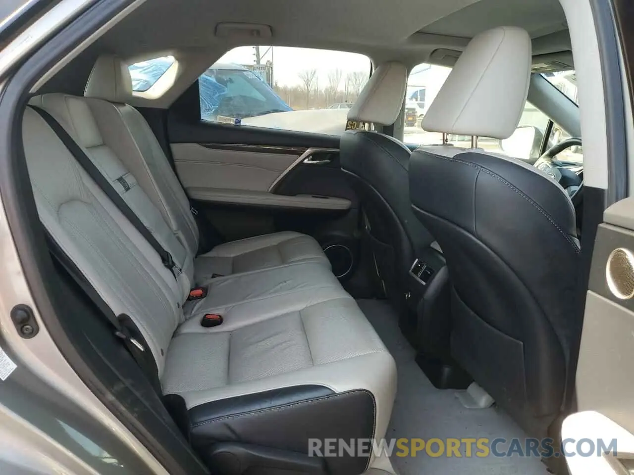 12 Photograph of a damaged car 2T2BGMCA6KC036280 LEXUS RX450 2019