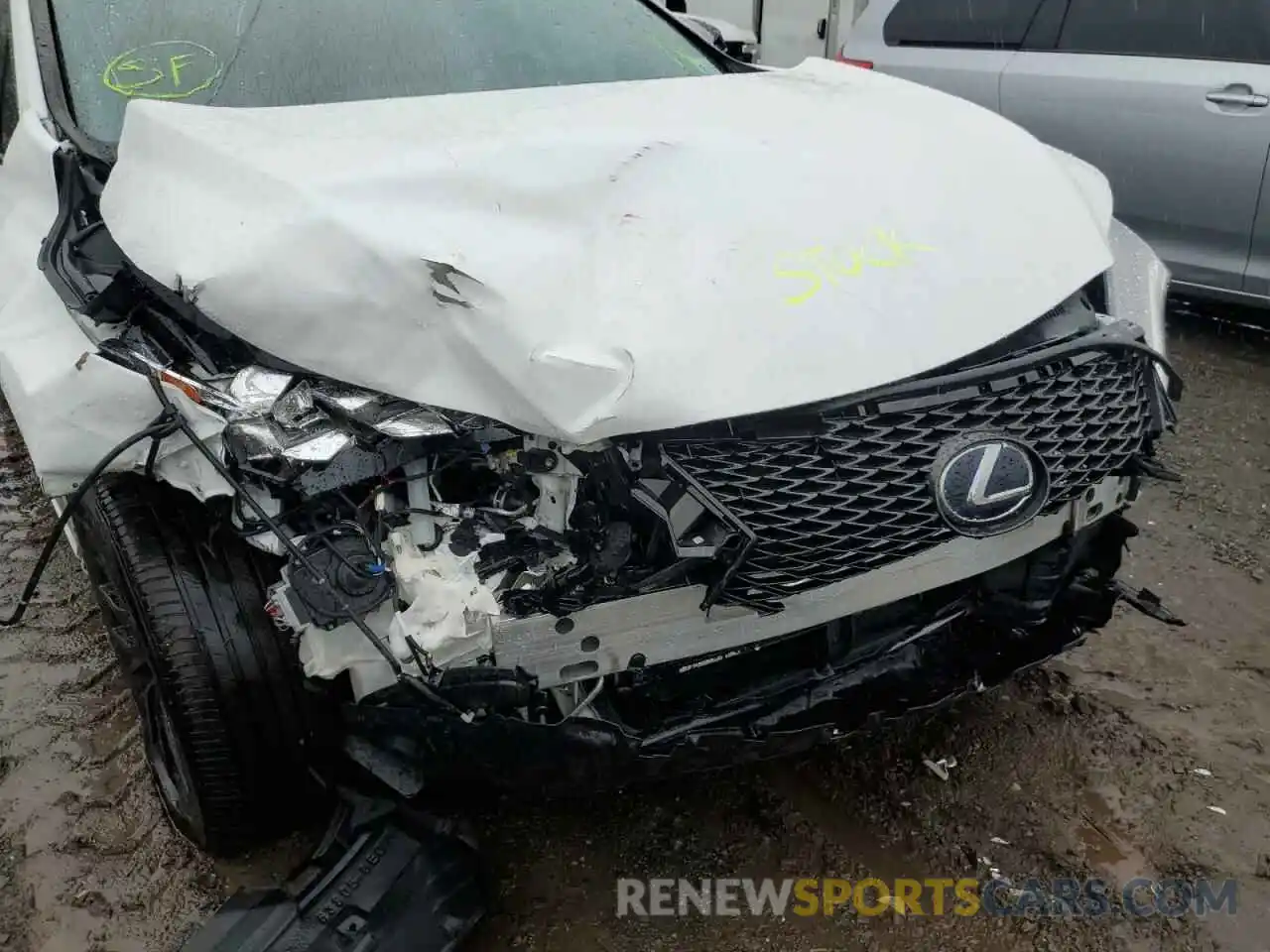 9 Photograph of a damaged car 2T2BGMCA7KC043061 LEXUS RX450 2019