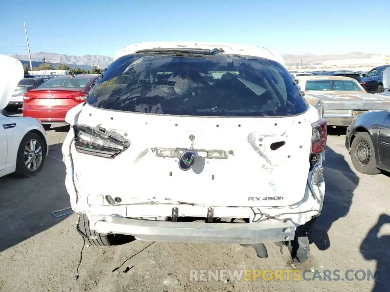 6 Photograph of a damaged car 2T2BGMCA8KC030318 LEXUS RX450 2019