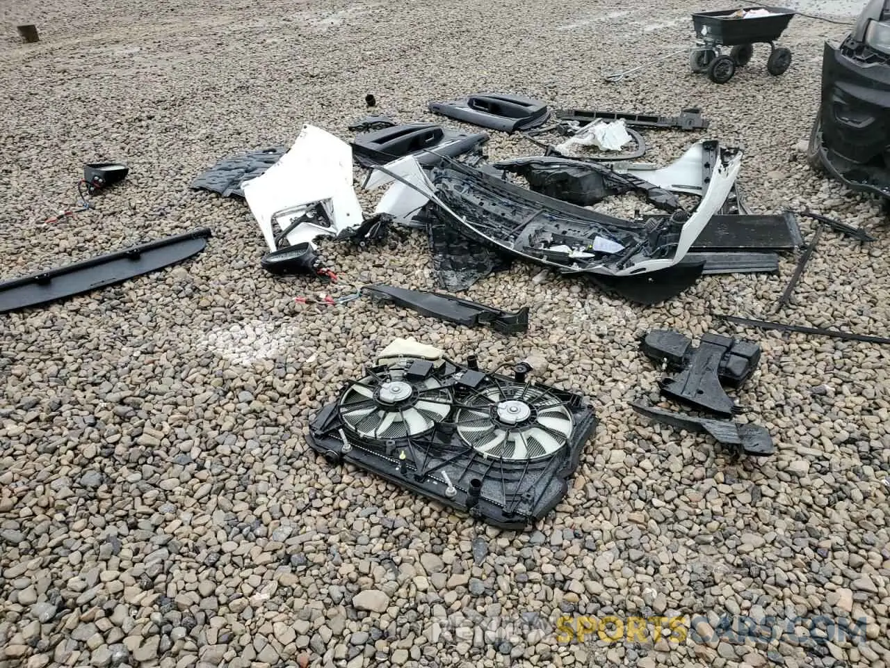 13 Photograph of a damaged car 2T2BGMCA8KC035857 LEXUS RX450 2019