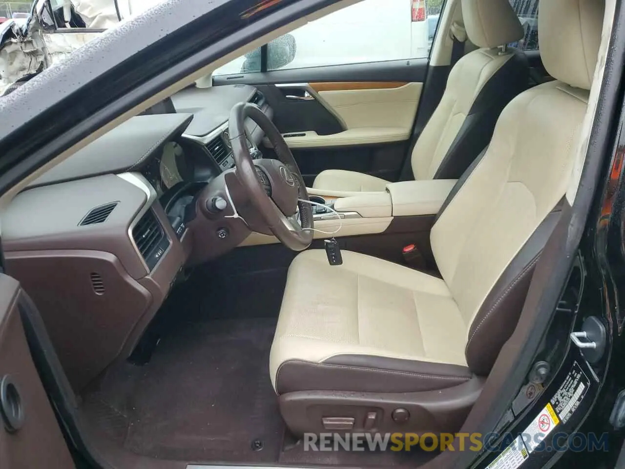 7 Photograph of a damaged car 2T2BGMCA8KC043313 LEXUS RX450 2019