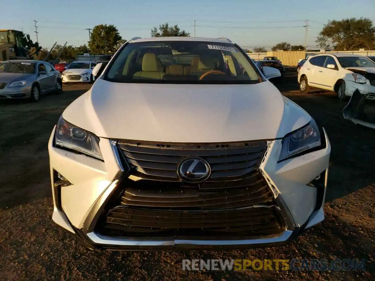 5 Photograph of a damaged car 2T2BGMCA9KC042865 LEXUS RX450 2019