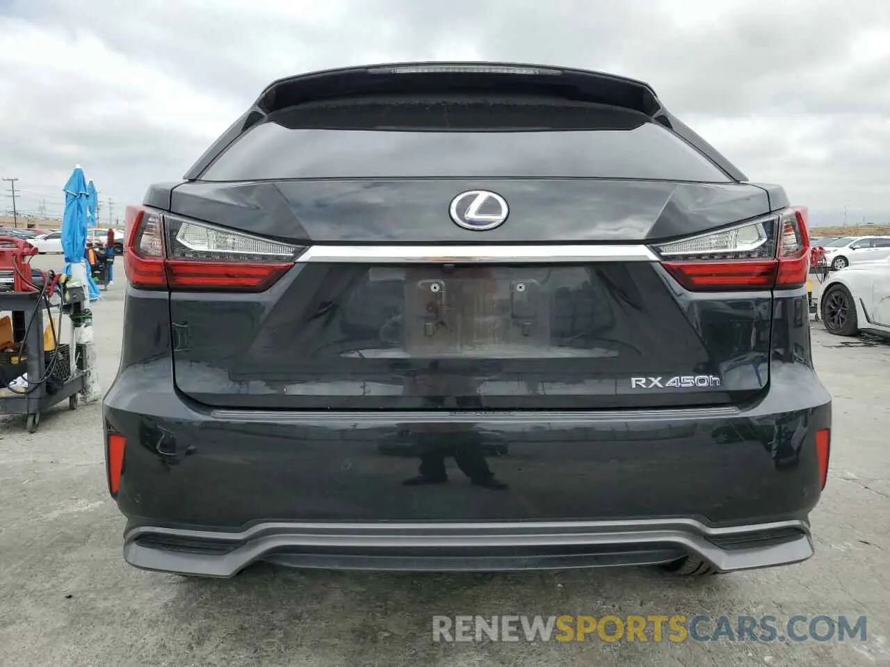 6 Photograph of a damaged car 2T2BGMCAXKC037688 LEXUS RX450 2019