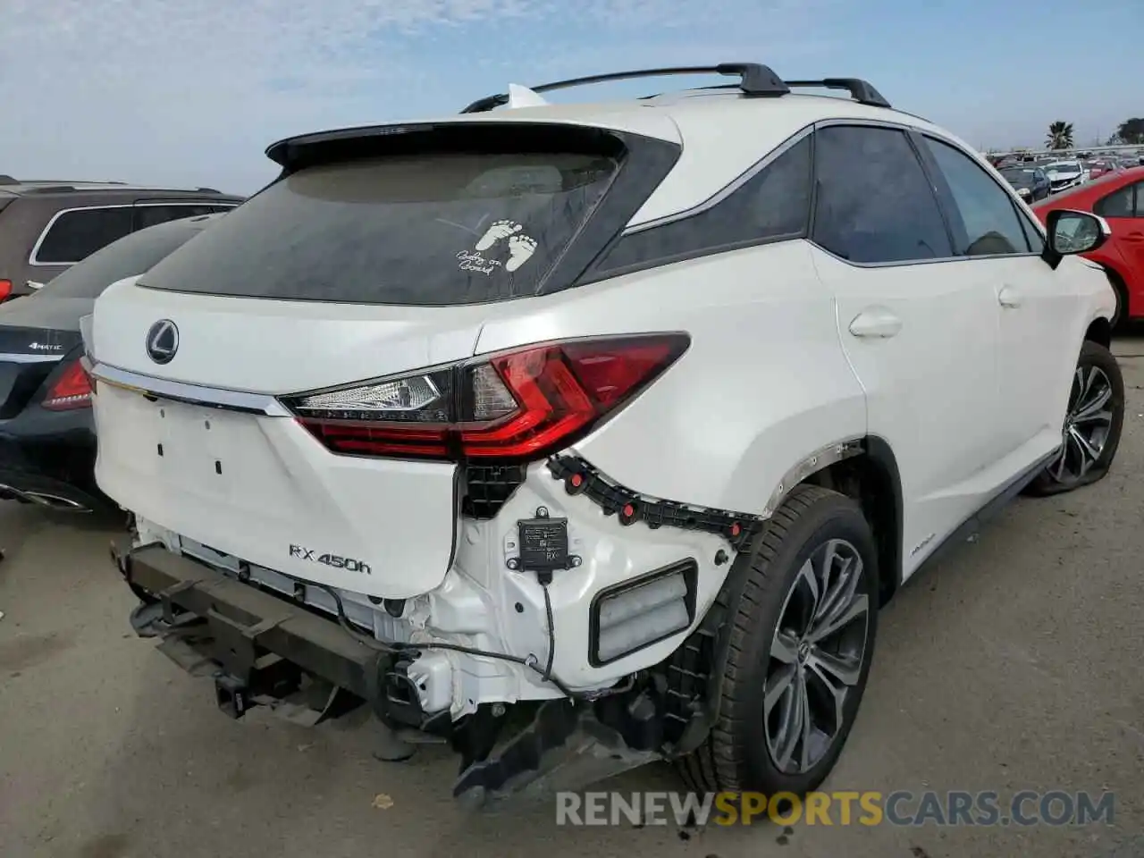 3 Photograph of a damaged car 2T2BGMCAXKC038341 LEXUS RX450 2019