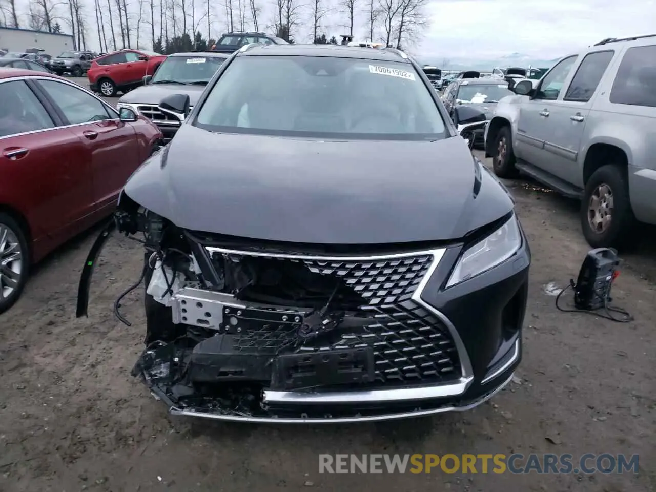 5 Photograph of a damaged car 2T2AGMDA3LC048009 LEXUS RX450 2020