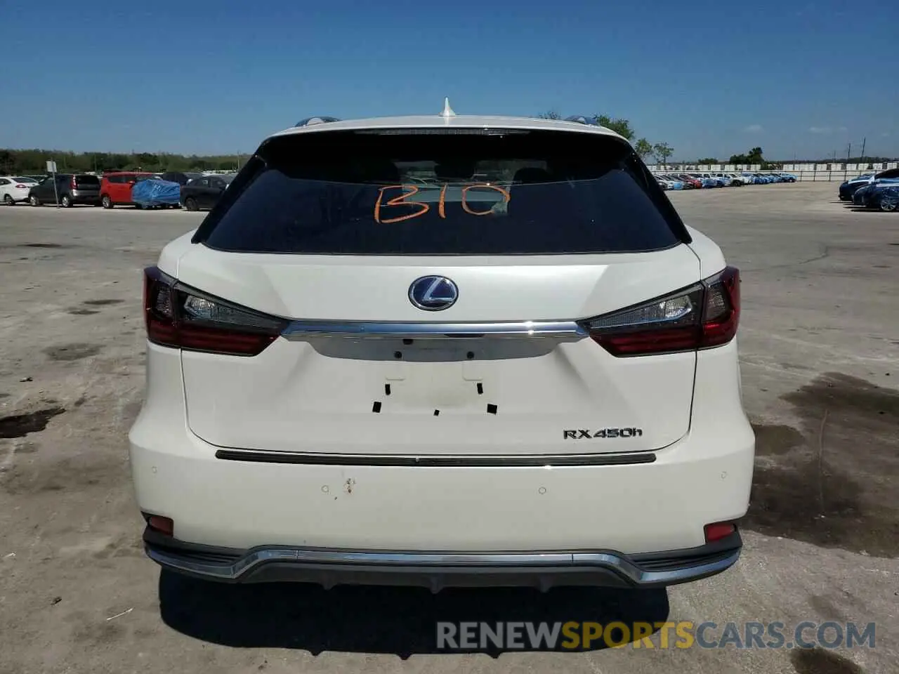 6 Photograph of a damaged car 2T2HGMDA2LC050011 LEXUS RX450 2020