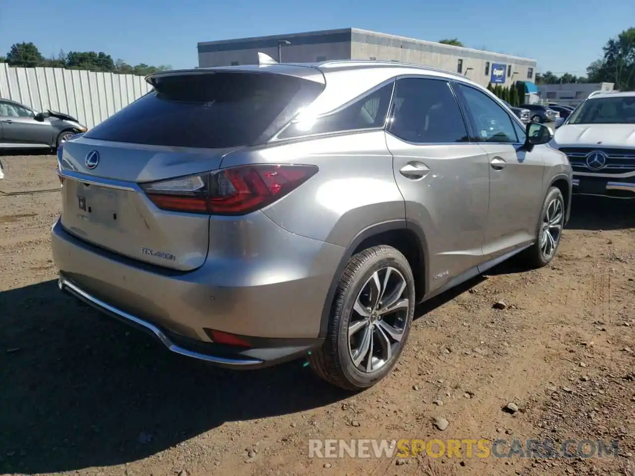 4 Photograph of a damaged car 2T2HGMDA4LC046199 LEXUS RX450 2020