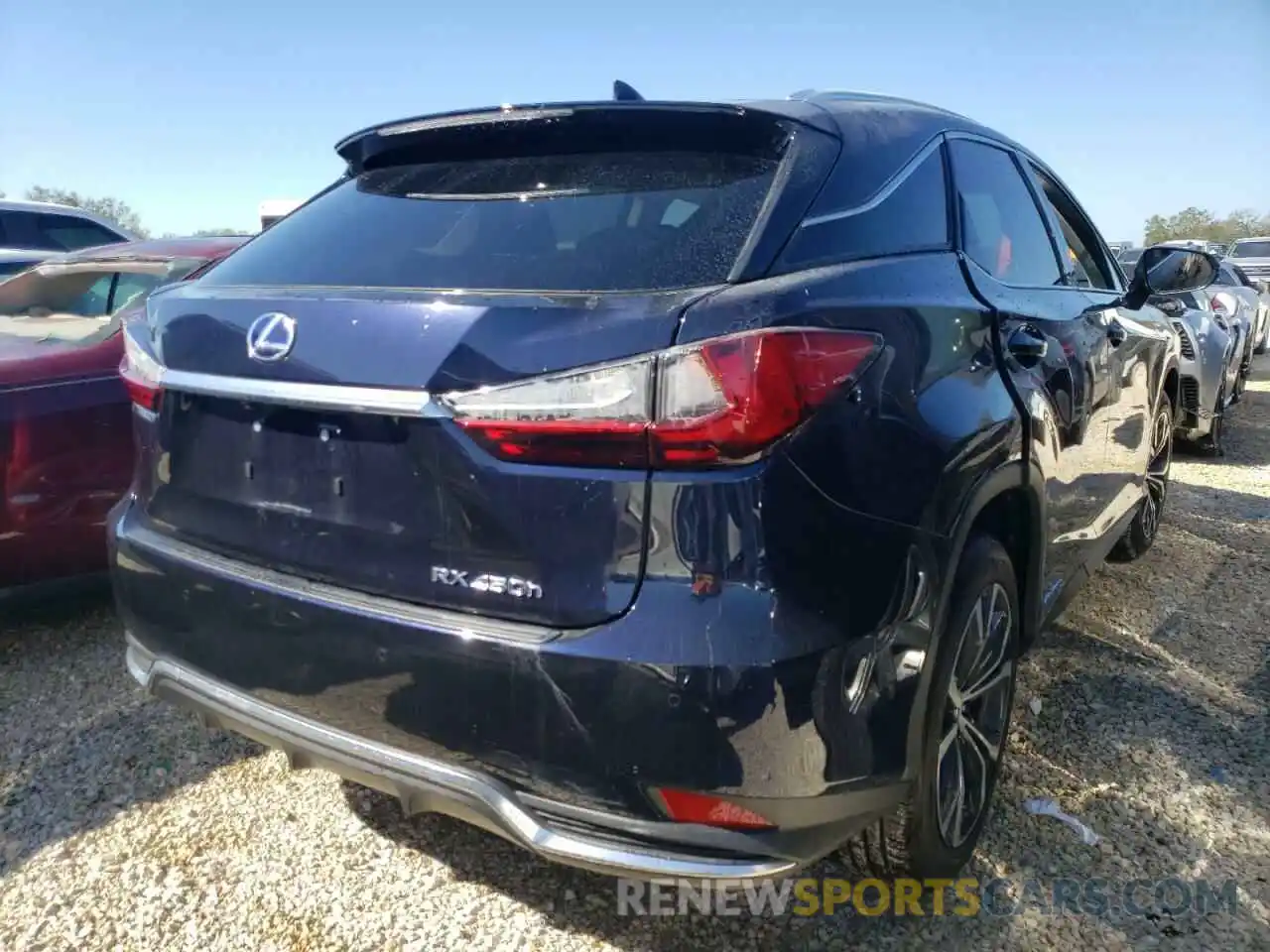 4 Photograph of a damaged car 2T2HGMDA4LC055971 LEXUS RX450 2020