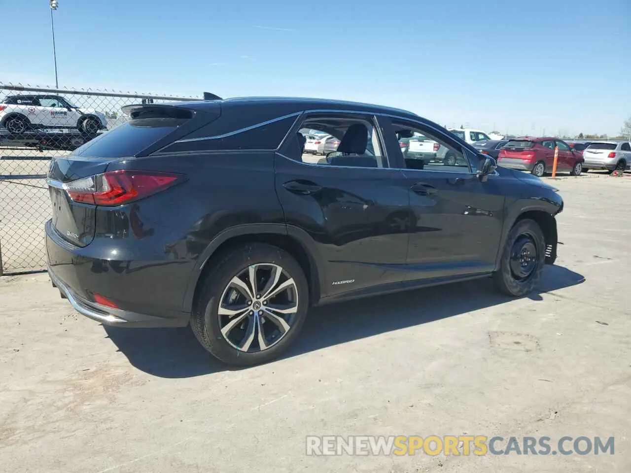 3 Photograph of a damaged car 2T2HGMDA7LC053163 LEXUS RX450 2020