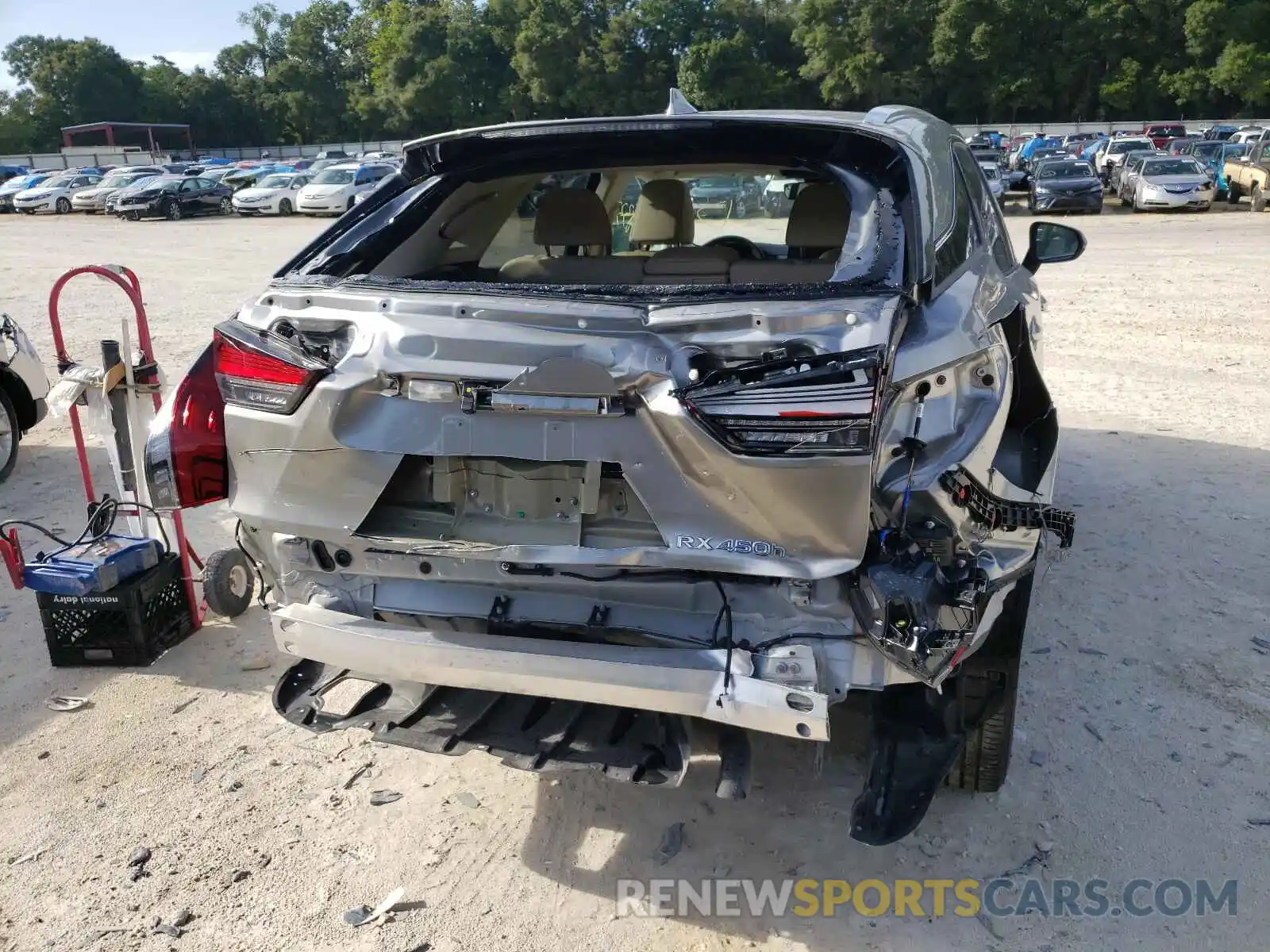 9 Photograph of a damaged car 2T2JGMDA4LC052618 LEXUS RX450 2020