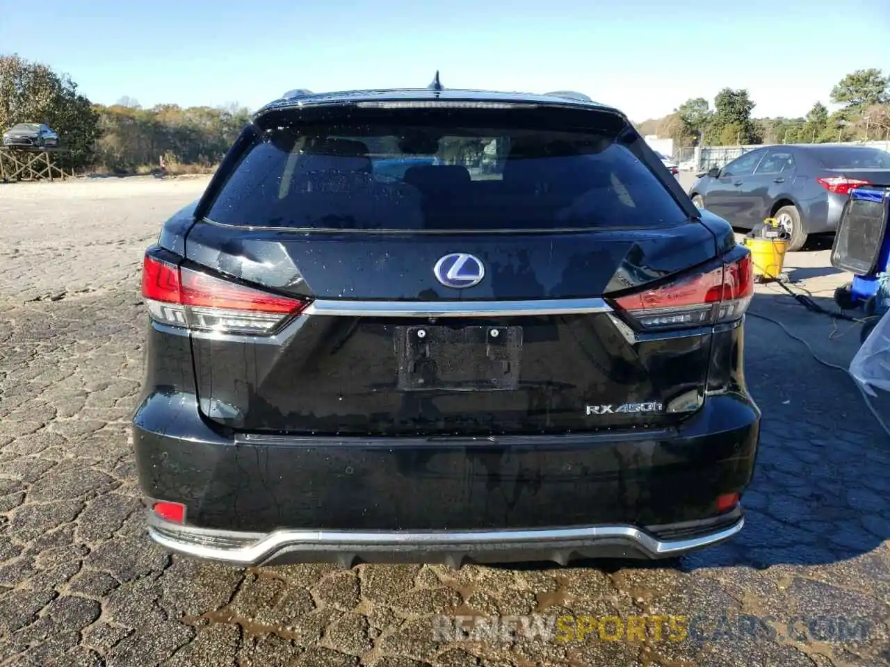 6 Photograph of a damaged car 2T2JGMDA8LC044540 LEXUS RX450 2020