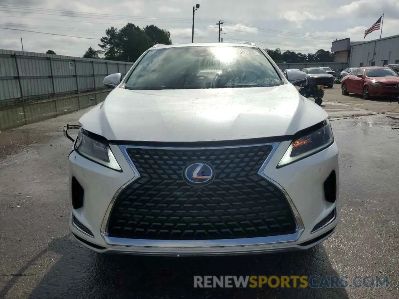 5 Photograph of a damaged car JTJHGKFA1L2015297 LEXUS RX450 2020
