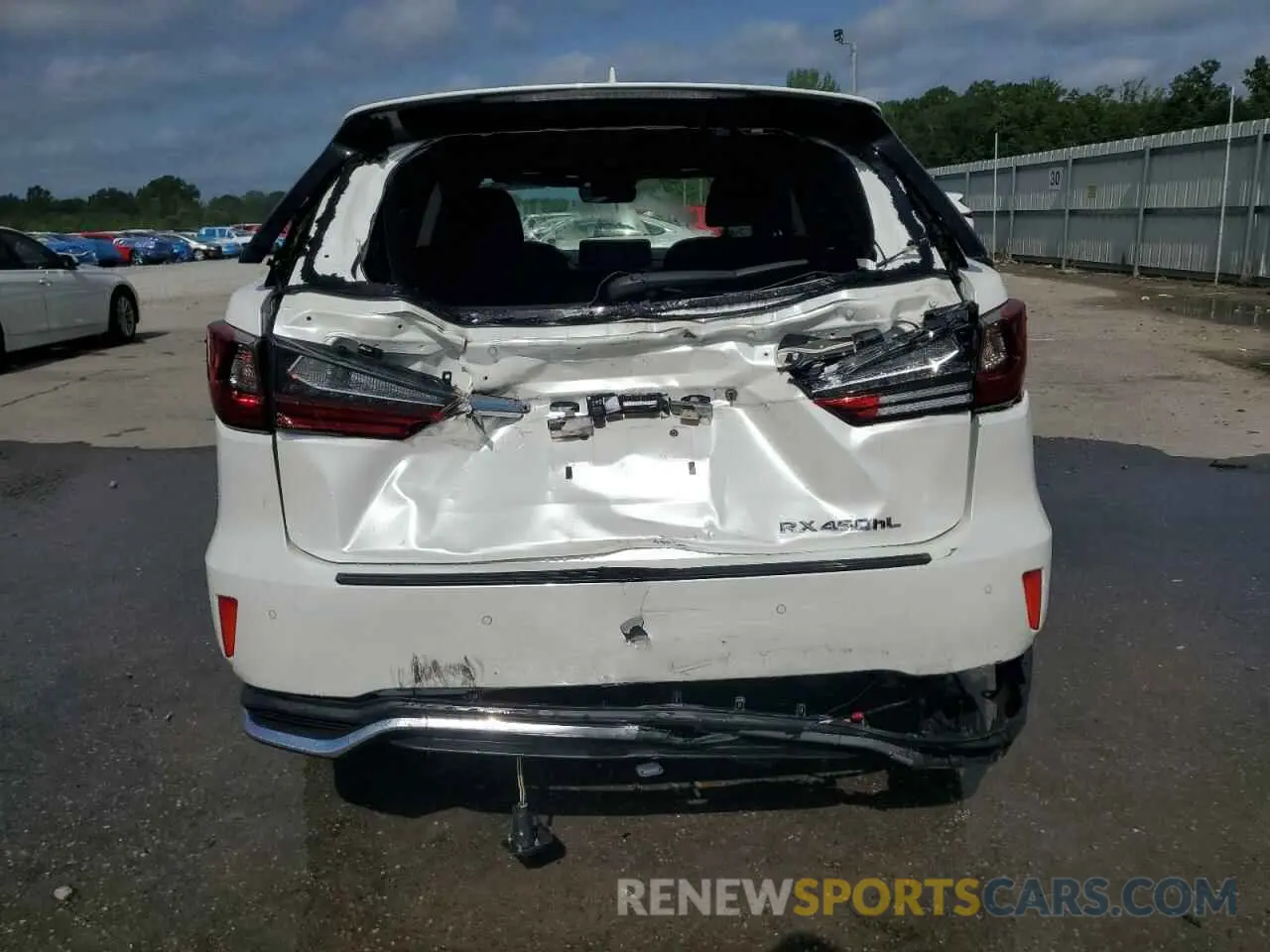 6 Photograph of a damaged car JTJHGKFA1L2015297 LEXUS RX450 2020