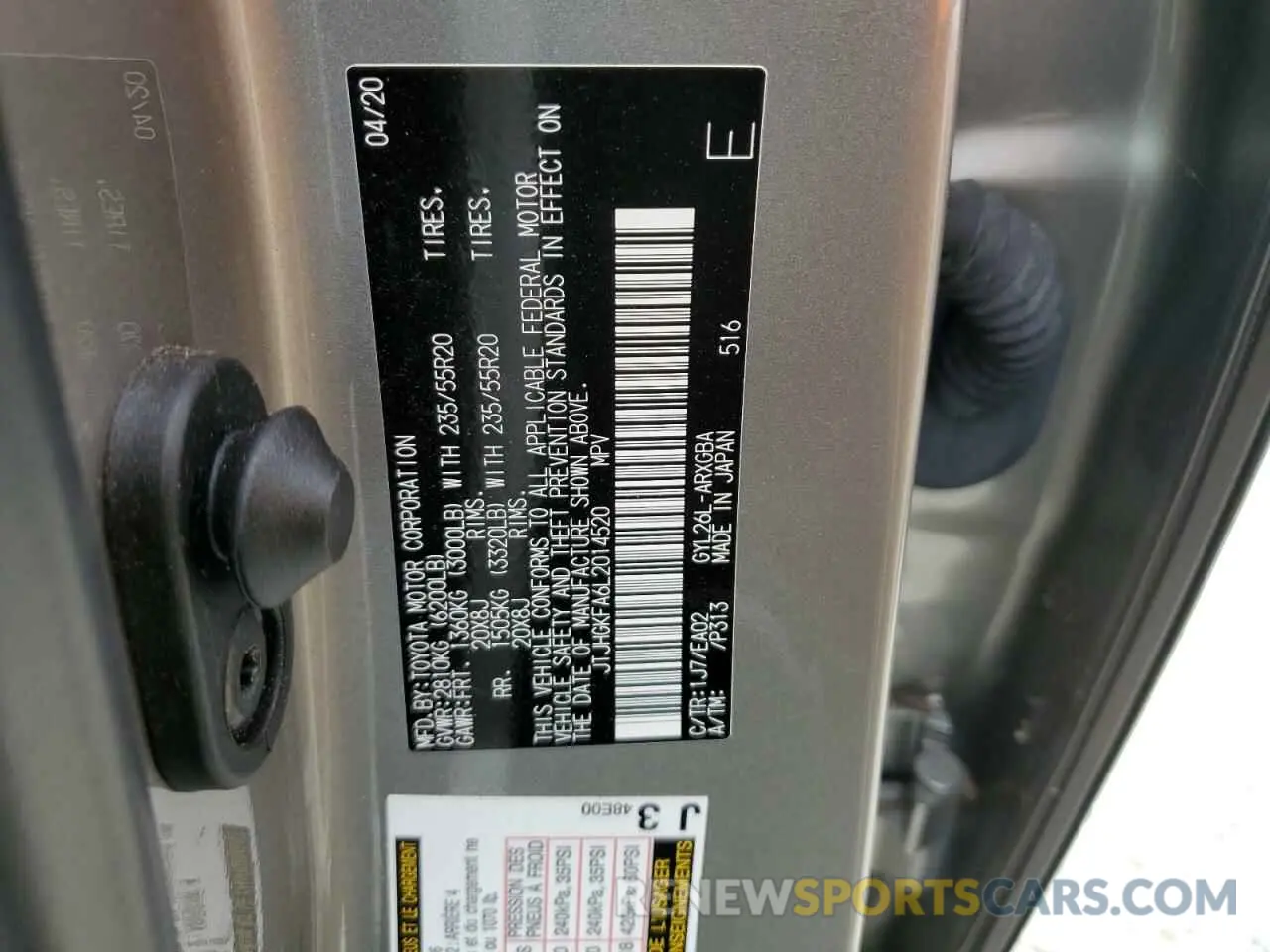 10 Photograph of a damaged car JTJHGKFA6L2014520 LEXUS RX450 2020
