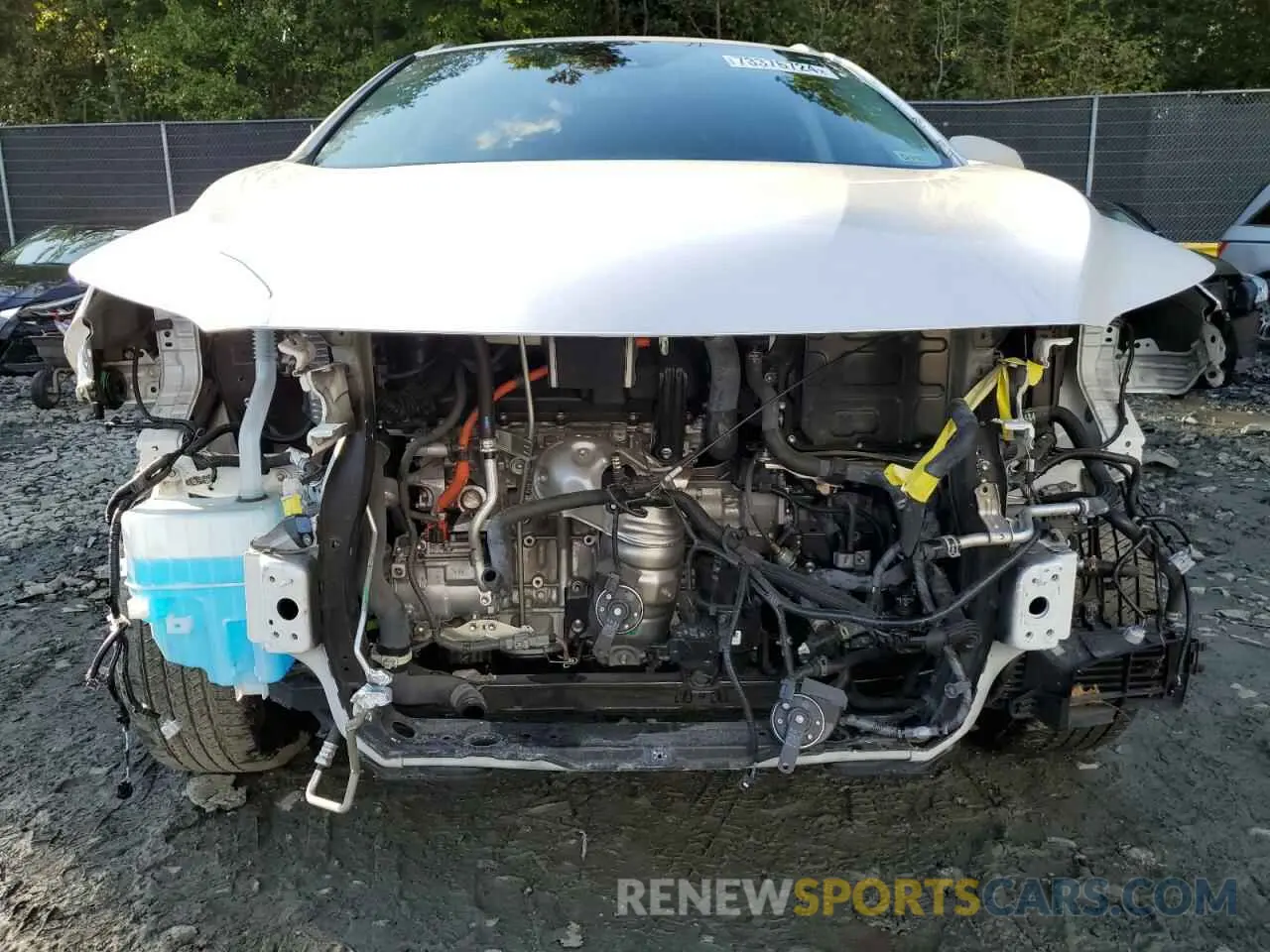 5 Photograph of a damaged car 2T2HGMDA9MC064697 LEXUS RX450 2021