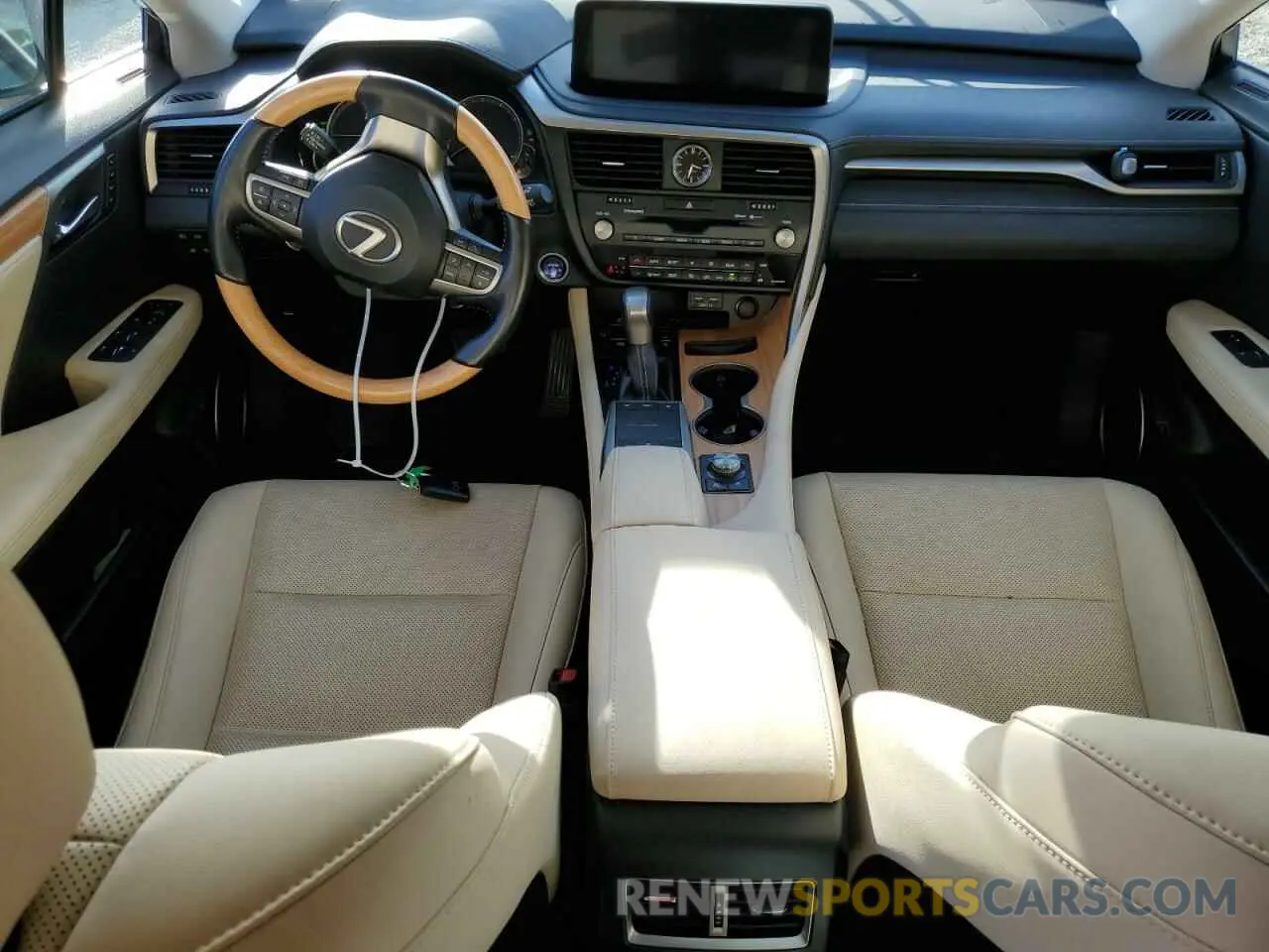 8 Photograph of a damaged car JTJHGKFA3M2019630 LEXUS RX450 2021
