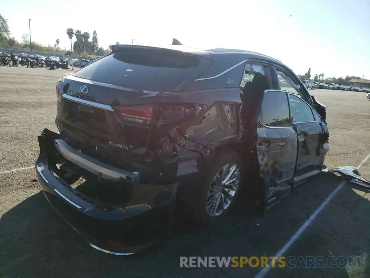 4 Photograph of a damaged car 2T2JGMDA1NC072764 LEXUS RX450 2022