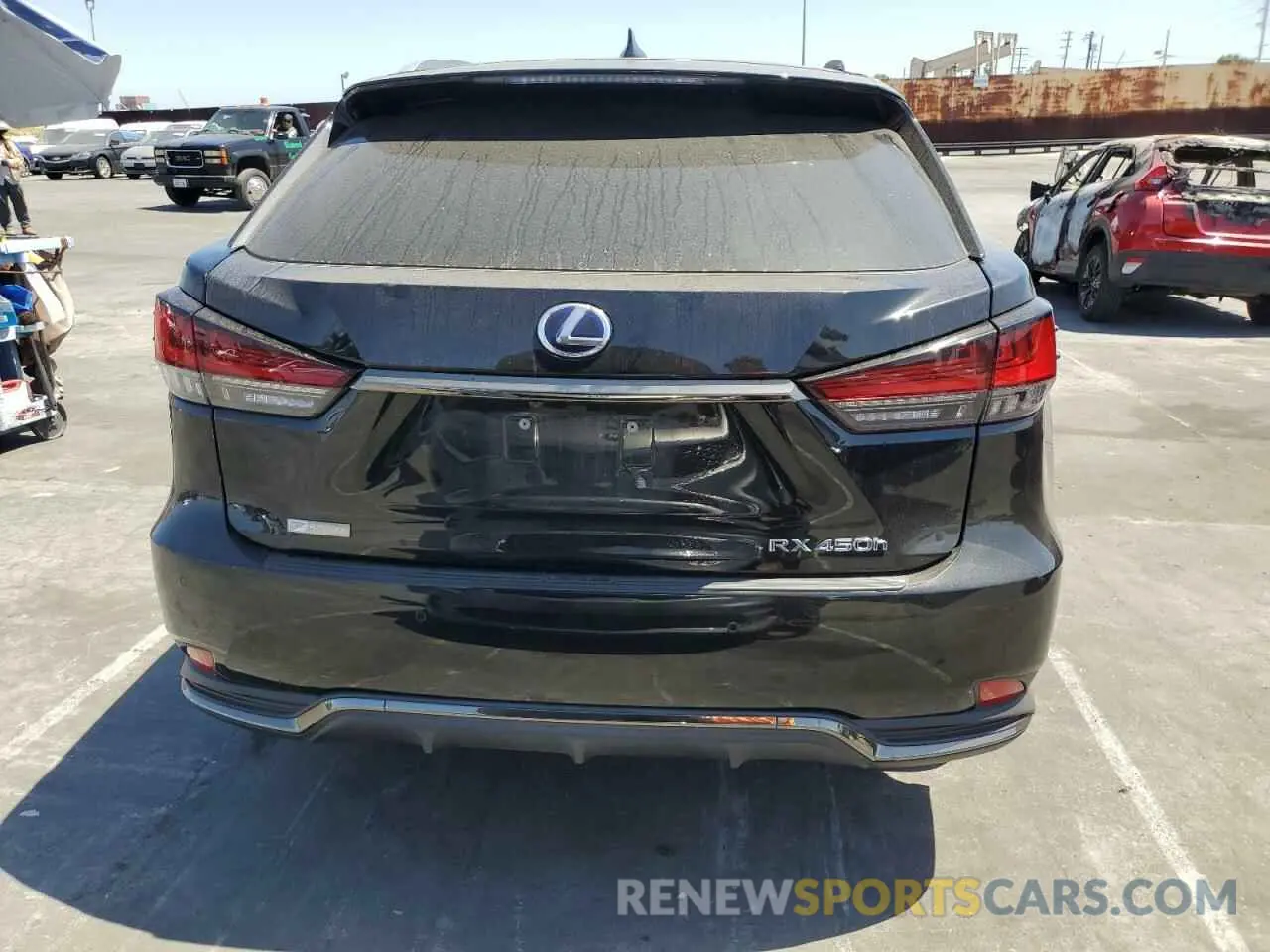 6 Photograph of a damaged car 2T2YGMDA5NC076315 LEXUS RX450 2022