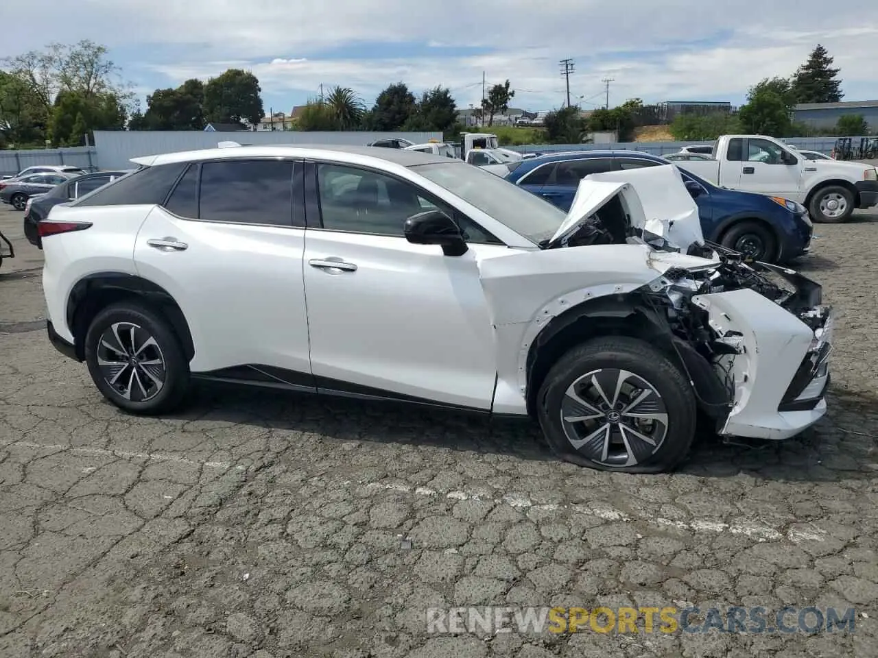 4 Photograph of a damaged car JTJAAAAB3PA021756 LEXUS RZ 450E 2023