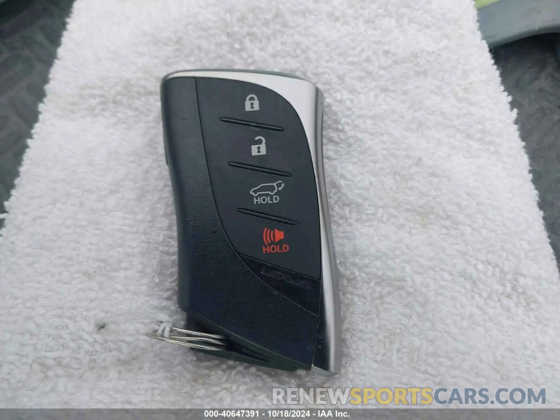 11 Photograph of a damaged car 5TDAAAB63RS007415 LEXUS TX 350 2024