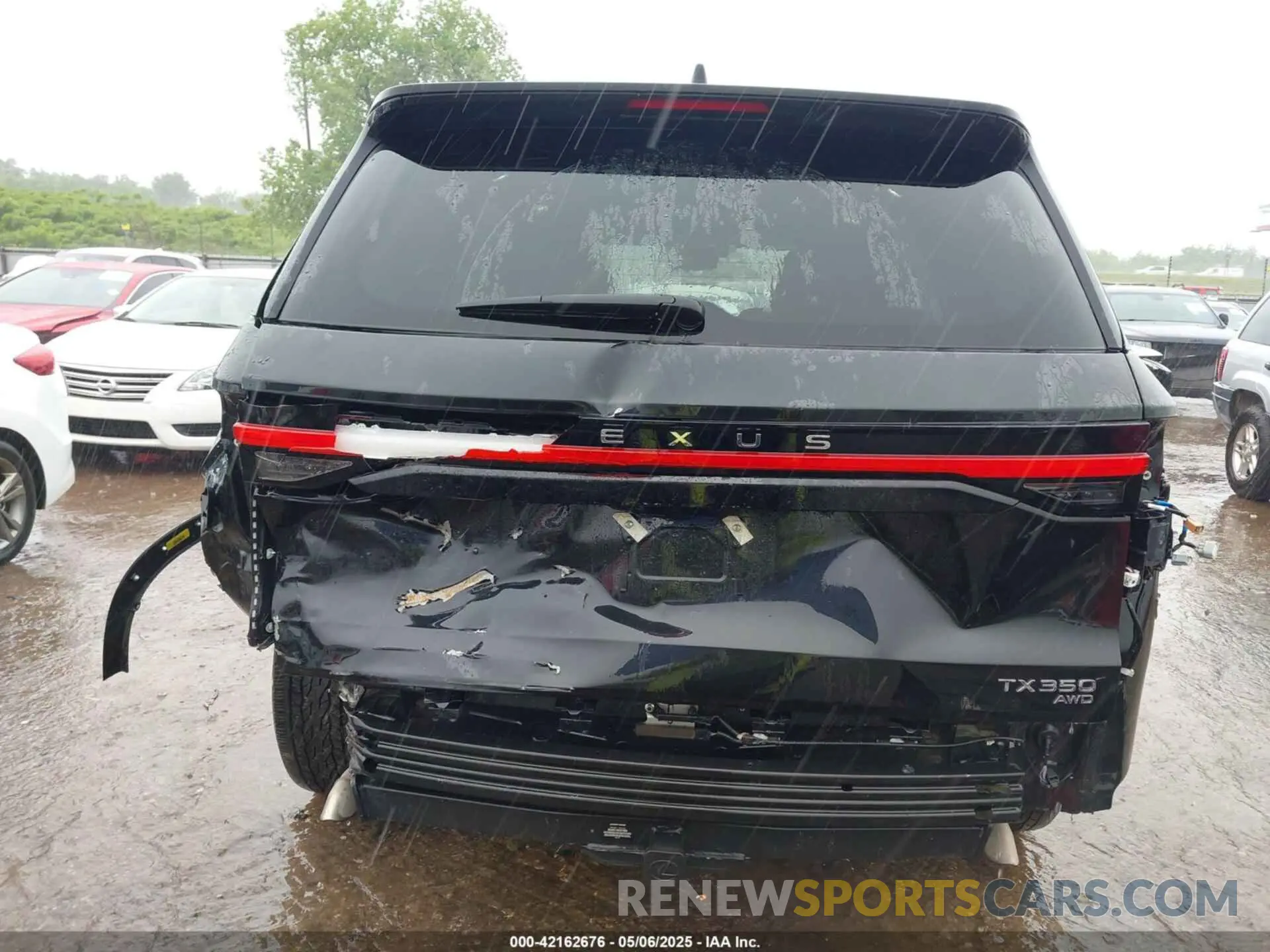 17 Photograph of a damaged car 5TDAAAB66RS006100 LEXUS TX 350 2024