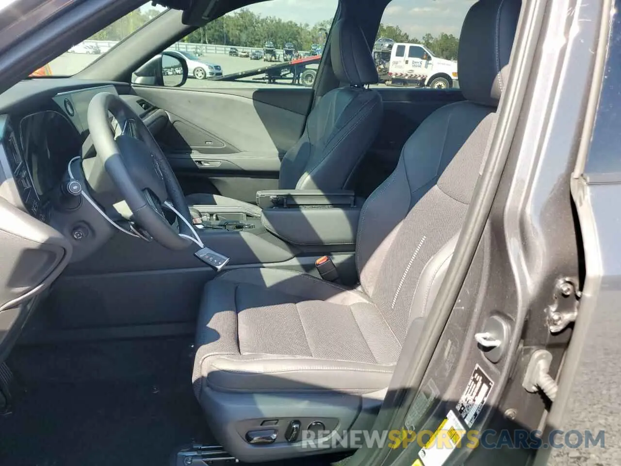 7 Photograph of a damaged car 5TDAAAA62RS004412 LEXUS TX 350 BAS 2024